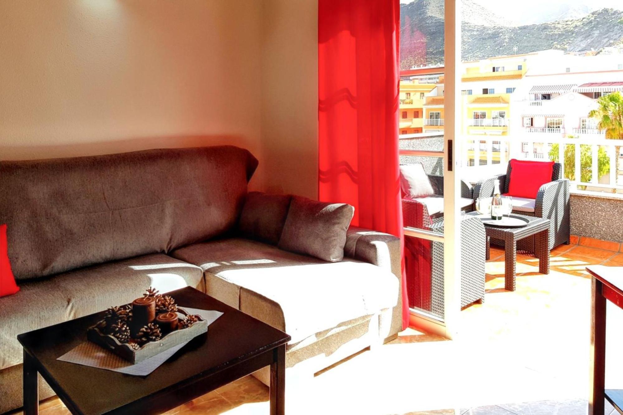 Modern Apartment In Puerto De Santiago - 65 Sqm - Mountain View 외부 사진